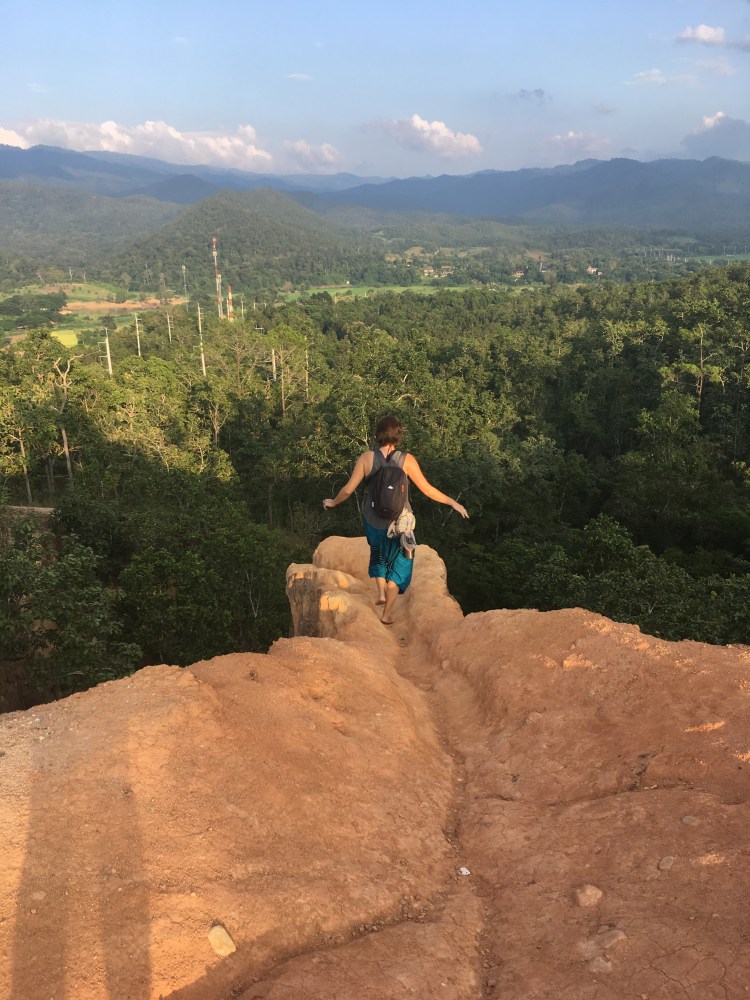 B05C371C-E4C5-4ED2-AE5B-726D09E9A16C